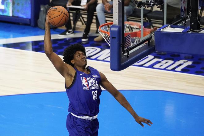 虽然某些争 虽然某些争